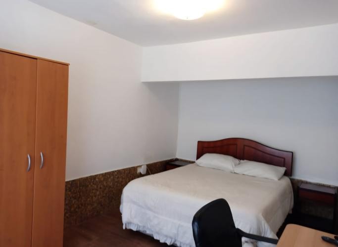 <p>Arriendo Pieza amoblada con baño privado Sector Centro - Sur</p> image