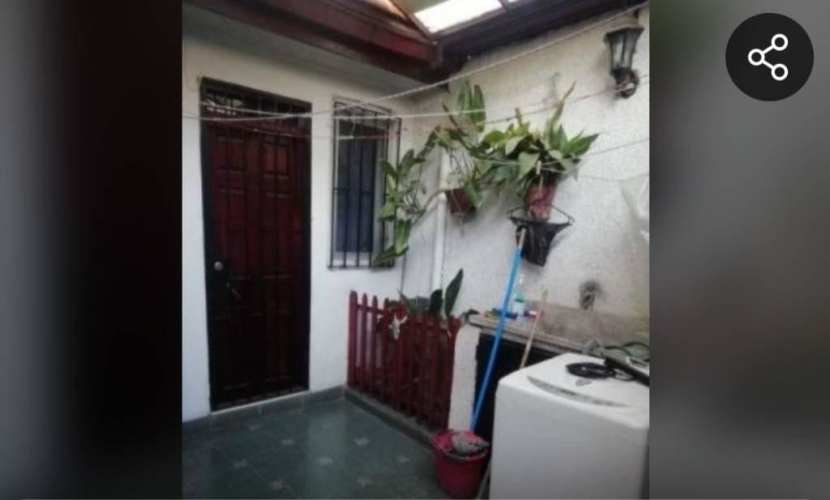 <p>Se arrienda pieza persona sola</p> image