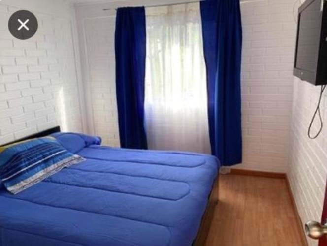 <p>Se Arrienda Pieza  amoblada en Peñuelas Orientea varón solo por año corrido, sin estacionamiento</p> image