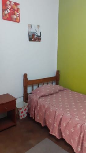 <p>Habitación estudiantes Sant1ago centro</p> image