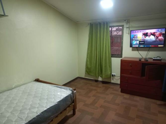 <p>arriendo de habitacion amoblada para hombre solo</p> image